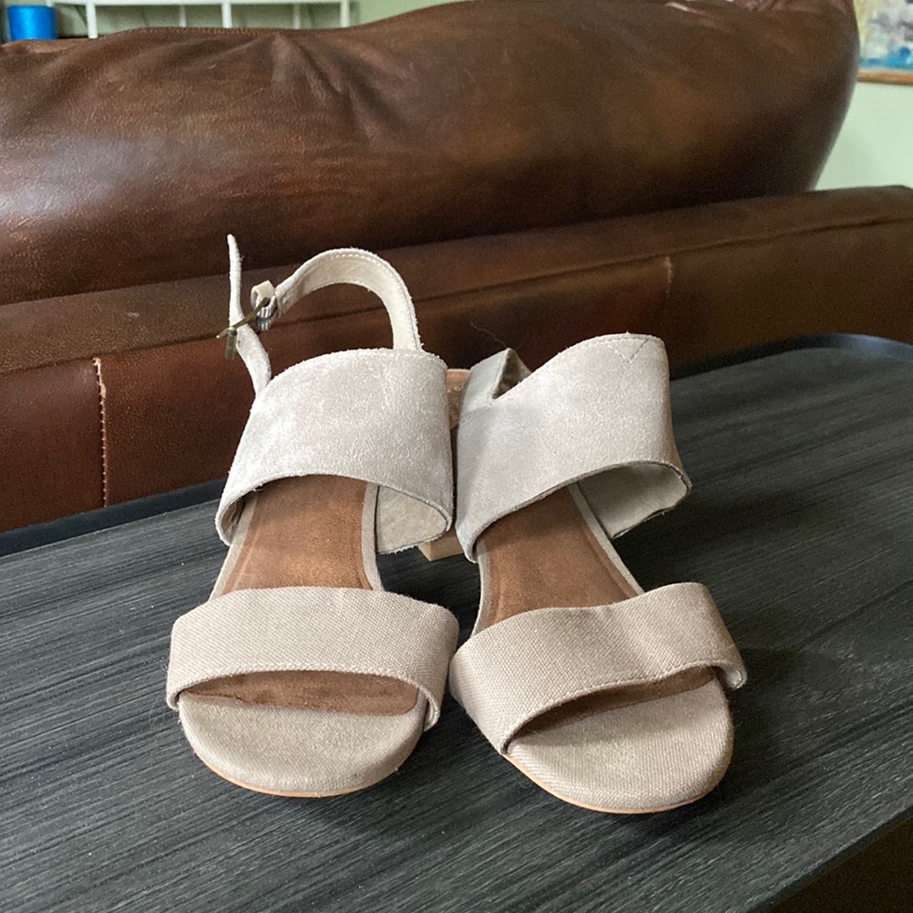 TOMS high heels